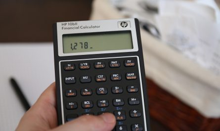 7 Tips Hemat Premi Asuransi Tanpa Mengorbankan Perlindungan Keluarga