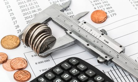 Cara Menyesuaikan Anggaran Bulanan Keluarga Saat Harga Terus Naik